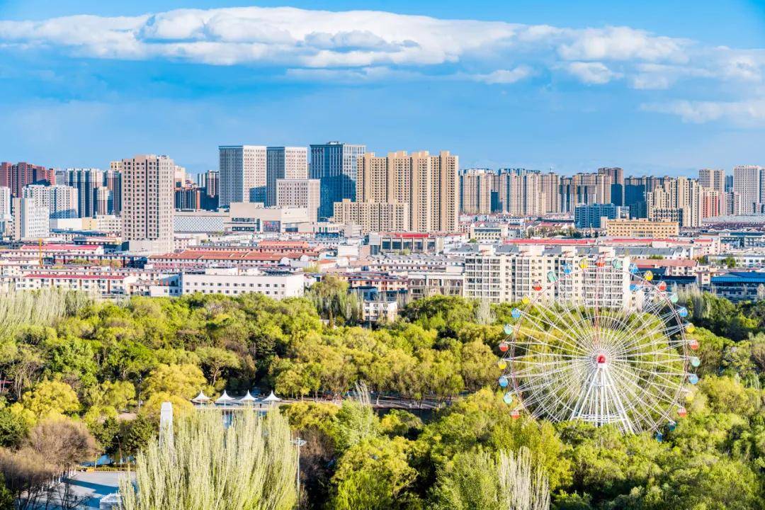 外交部发言人就呼和浩特相关评论文章发表言论